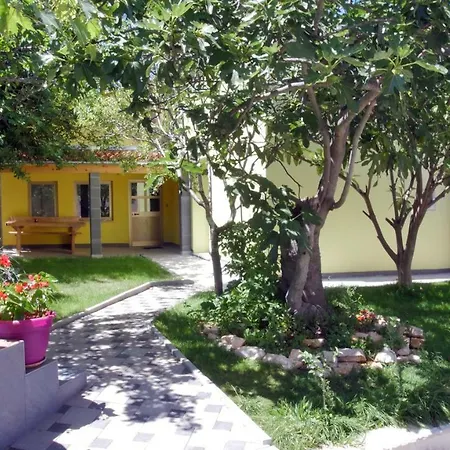 Ida Villa
